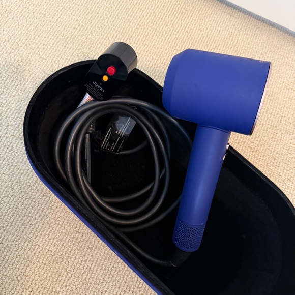 Dyson Hair Dryer - Picture 3 of 7